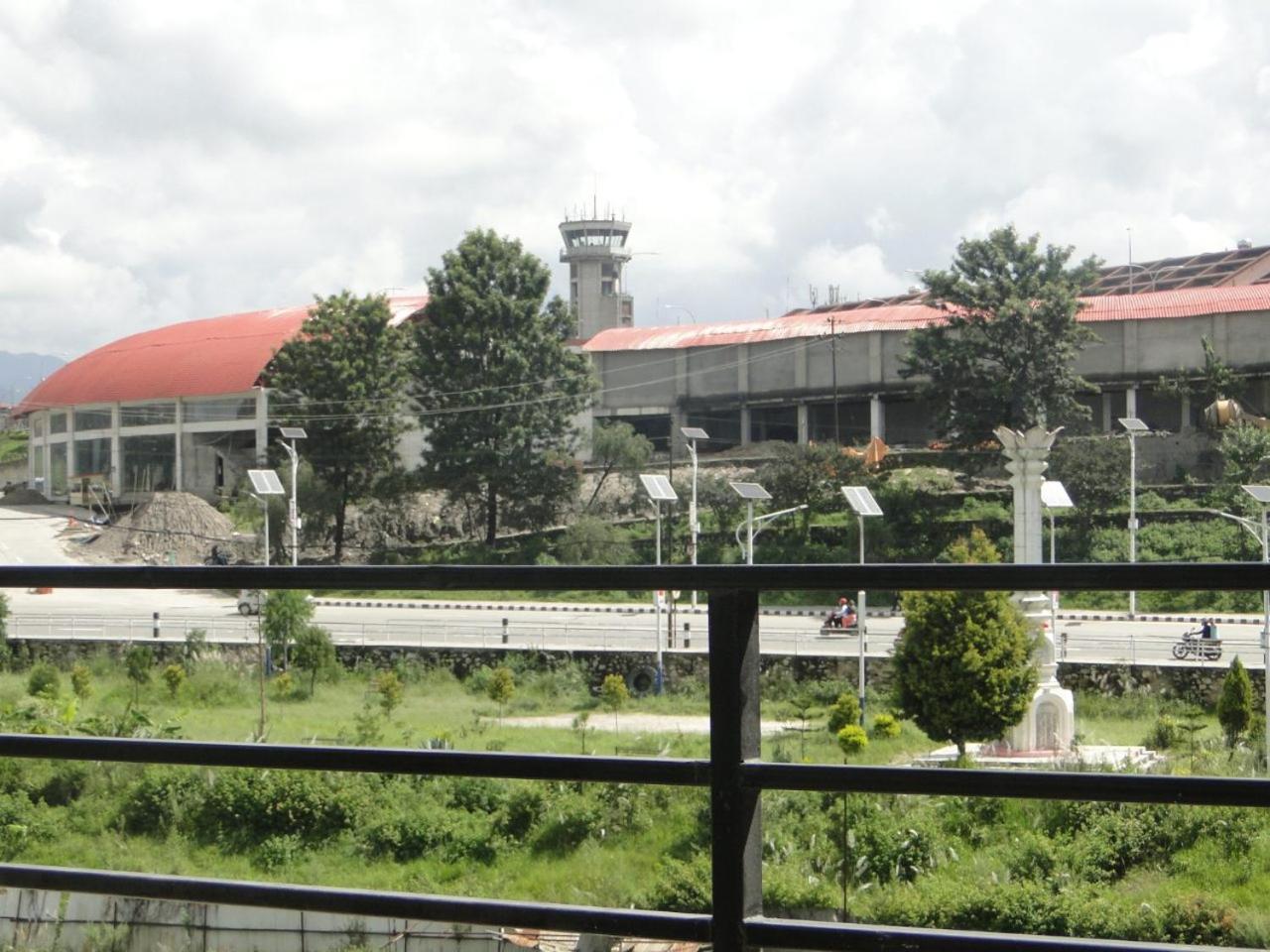 Ganapati Airport Hotel Kathmandu Exterior photo